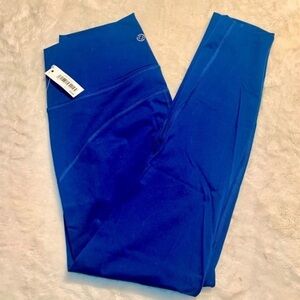 NWT Cropped Leggings Small Core 10 Teal Blue Nylon Elastane Lightweight Stretchy